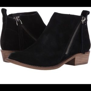 DOLCE VITA Sibil Black Double Zipper Ankle Bootie